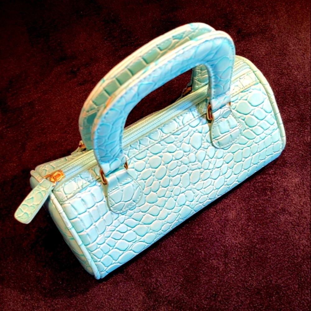 GIANNINI ♡ Super-Sweet Little Teal Vintage Fake Alligator Skin Handbag Purse